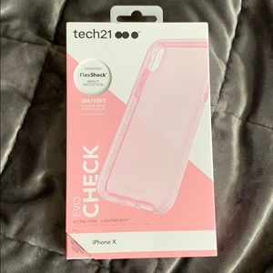 Tech21 Evo Check IPhone XS case - pink